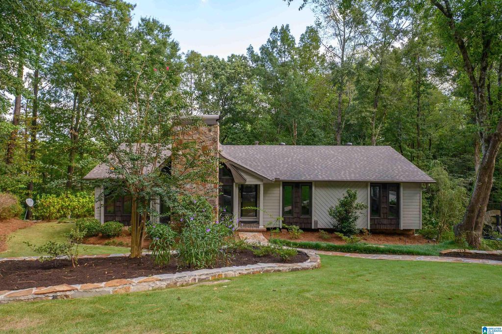 2659 APOLLO CIRCLE, Hoover, AL 35226