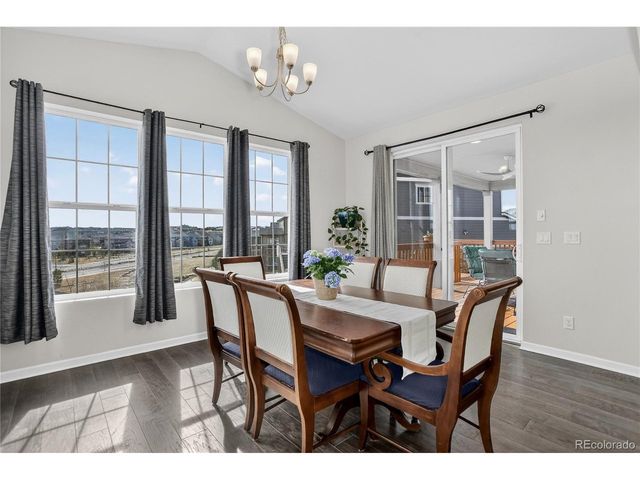 7242 S Old Hammer Ct, Aurora, CO 80016