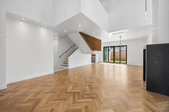 2218 Gostick Street, Houston, TX 77008
