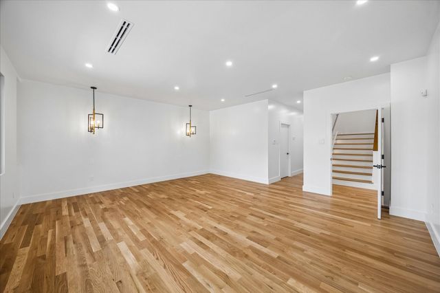 2218 Gostick Street, Houston, TX 77008