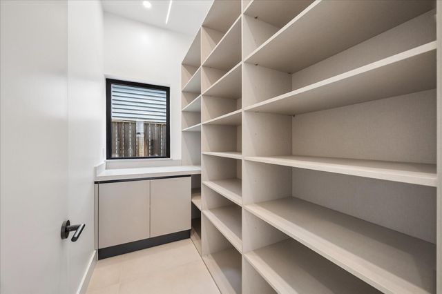 2218 Gostick Street, Houston, TX 77008