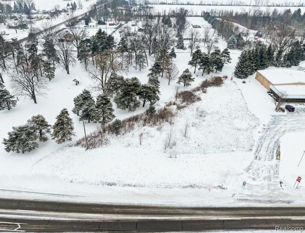 12502 W Corunna Road, Lennon, MI 48449