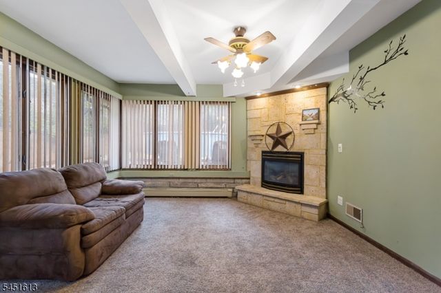 10 Wendy Terrace, Garfield City, NJ 07026