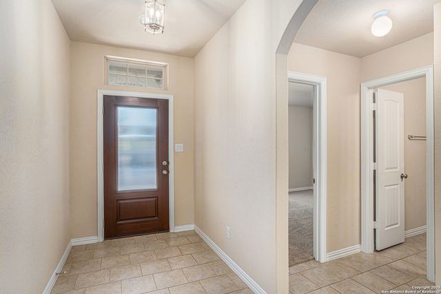 466 Meadow Wind, New Braunfels, TX 78132