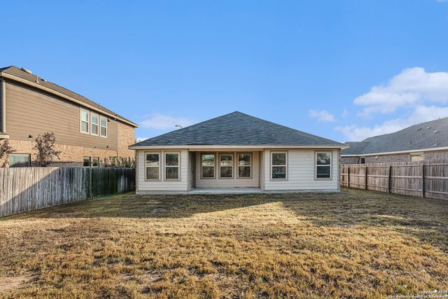 466 Meadow Wind, New Braunfels, TX 78132