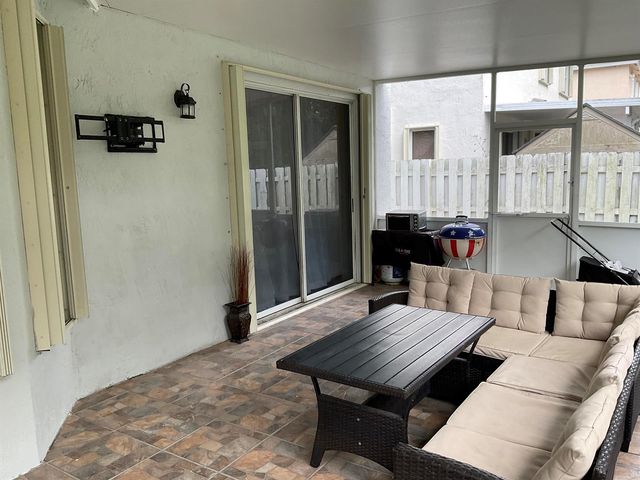 6566 Spring Meadow Drive, Greenacres, FL 33413
