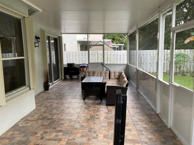 6566 Spring Meadow Drive, Greenacres, FL 33413