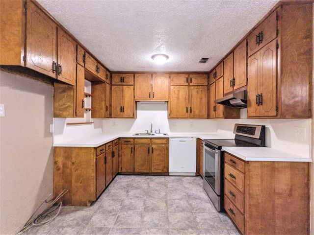 134 Bellaire Drive, Denton, TX 76209