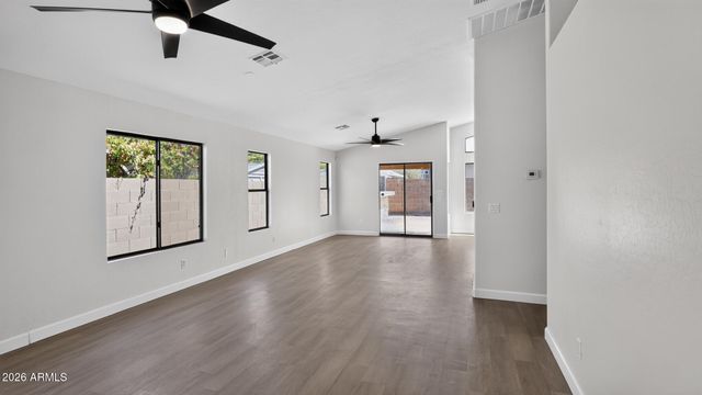6541 W COCOPAH Street, Phoenix, AZ 85043