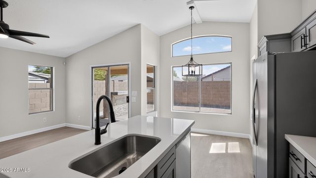 6541 W COCOPAH Street, Phoenix, AZ 85043