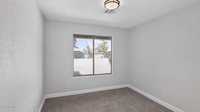 6541 W COCOPAH Street, Phoenix, AZ 85043