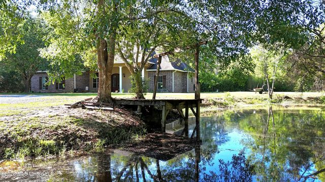 15548 Dobson Road, Biloxi, MS 39532