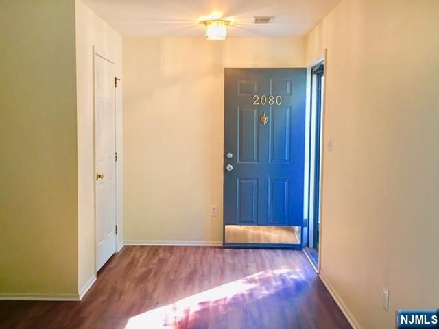 2080 Drake Court, Mahwah, NJ 07430