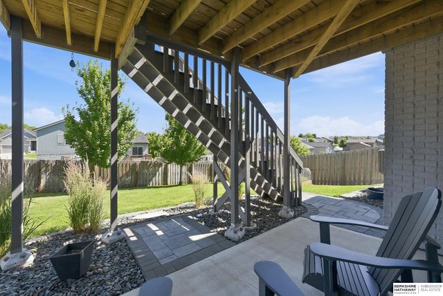 16624 Hanover Street, Bennington, NE 68007