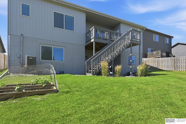 16624 Hanover Street, Bennington, NE 68007