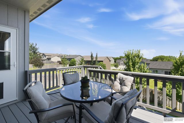 16624 Hanover Street, Bennington, NE 68007
