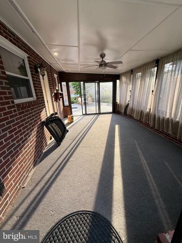 6175 COBBS RD, Alexandria, VA 22310