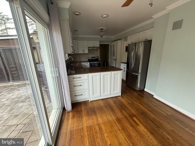 6175 COBBS RD, Alexandria, VA 22310
