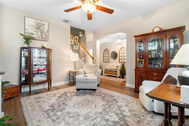 216 FOXGLOVE WAY, Deland, FL 32724