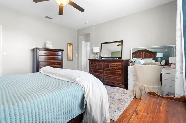 216 FOXGLOVE WAY, Deland, FL 32724