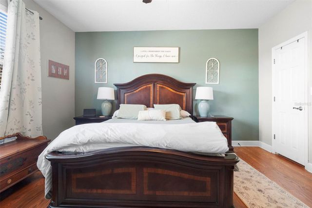 216 FOXGLOVE WAY, Deland, FL 32724