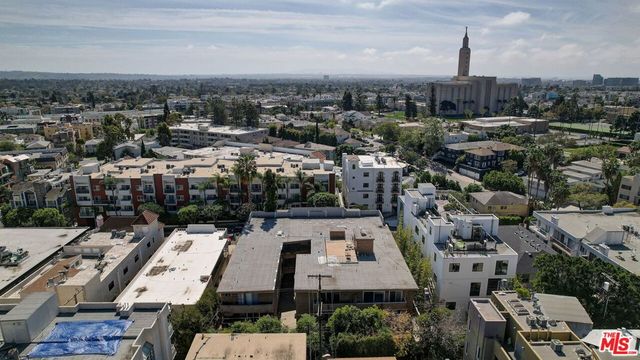 10655 Kinnard Avenue 304, Los Angeles, CA 90024