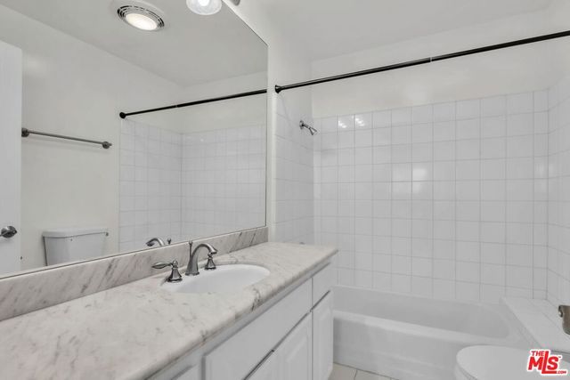 10655 Kinnard Avenue 304, Los Angeles, CA 90024