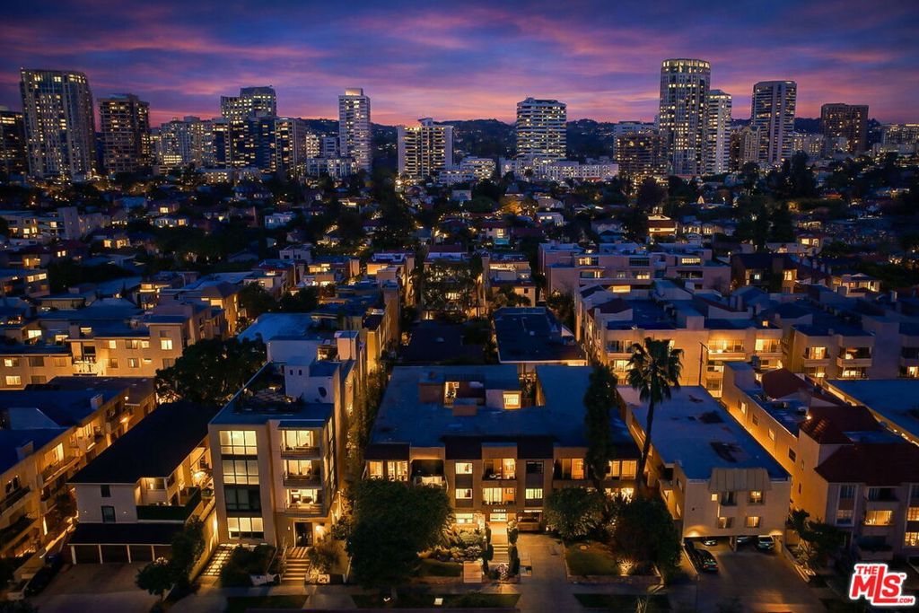 10655 Kinnard Avenue 304, Los Angeles, CA 90024