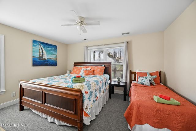 1710 N New River Drive, Holly Ridge, NC 28445