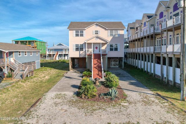 1710 N New River Drive, Holly Ridge, NC 28445