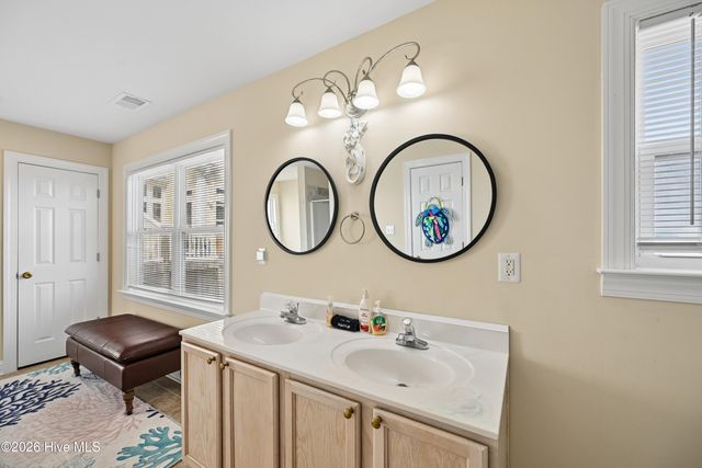 1710 N New River Drive, Holly Ridge, NC 28445