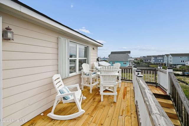 1710 N New River Drive, Holly Ridge, NC 28445