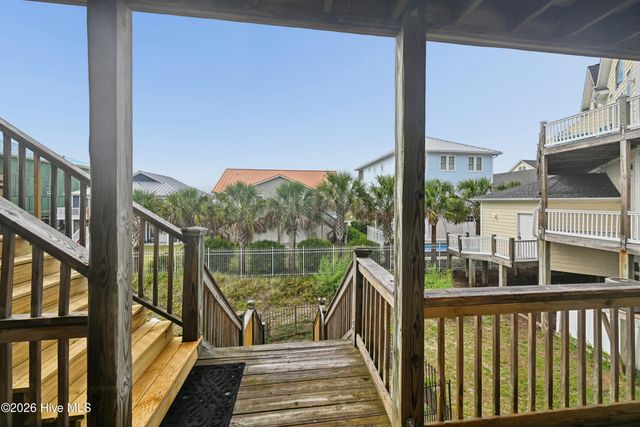 1710 N New River Drive, Holly Ridge, NC 28445