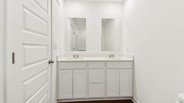 537 Yosemite Way, Mundelein, IL 60060