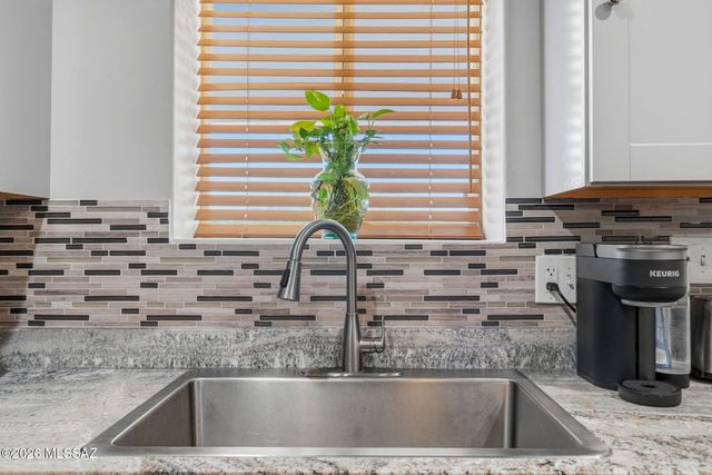 1818 N Dragoon Street, Tucson, AZ 85745