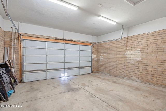 1818 N Dragoon Street, Tucson, AZ 85745