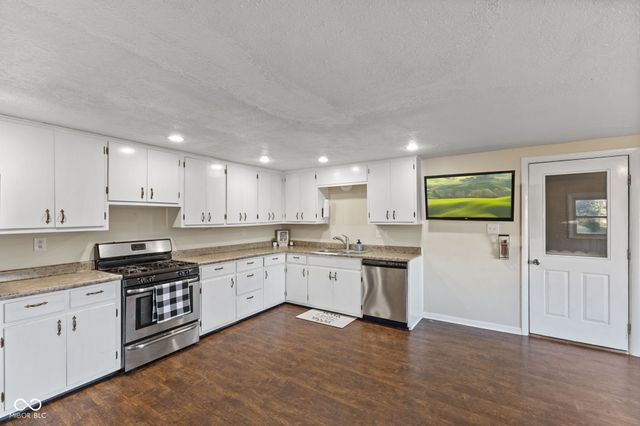 212 S McCarty Street, Fortville, IN 46040