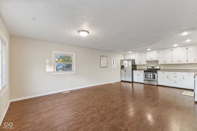 212 S McCarty Street, Fortville, IN 46040