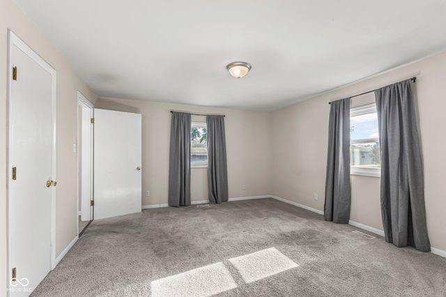 212 S McCarty Street, Fortville, IN 46040