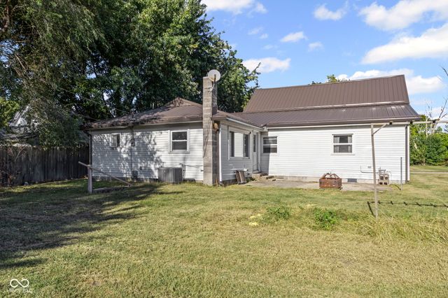 212 S McCarty Street, Fortville, IN 46040