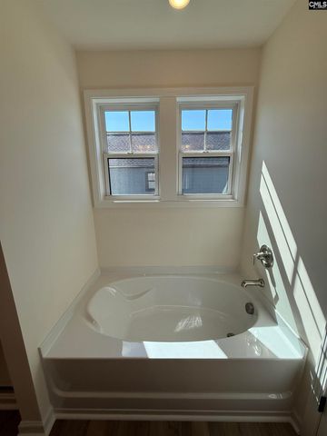 129 Odell Drive, Cayce, SC 29033