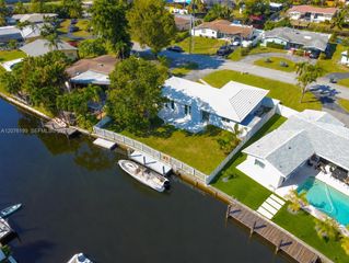 1980 NW 33rd Court, Oakland Park, FL 33309