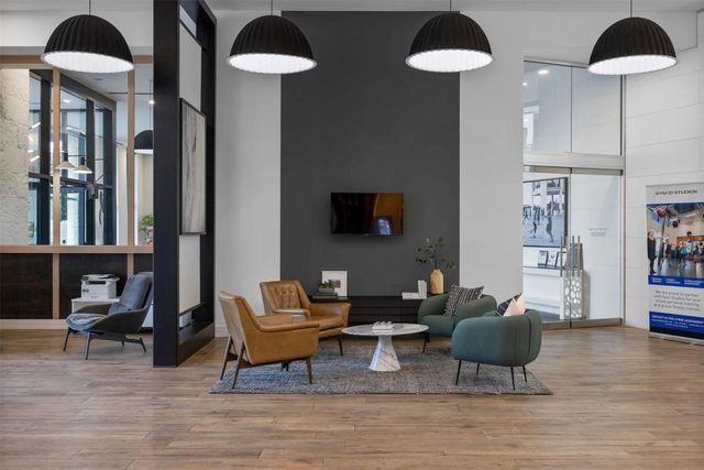 3201 Esperanza Crossing 317, Austin, TX 78758