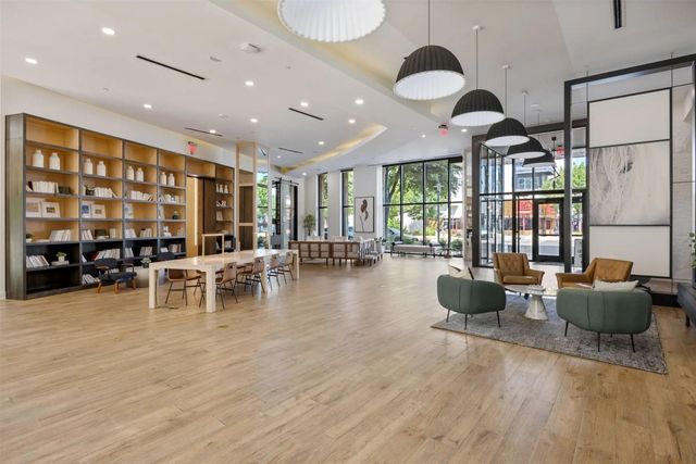 3201 Esperanza Crossing 317, Austin, TX 78758