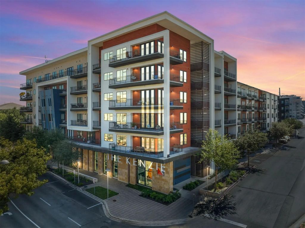 3201 Esperanza Crossing 317, Austin, TX 78758