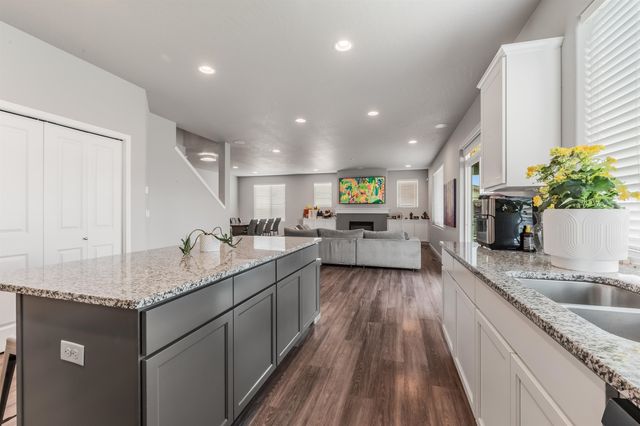 19875 E Riverwalk Ave, Liberty Lake, WA 99016