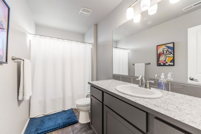 19875 E Riverwalk Ave, Liberty Lake, WA 99016