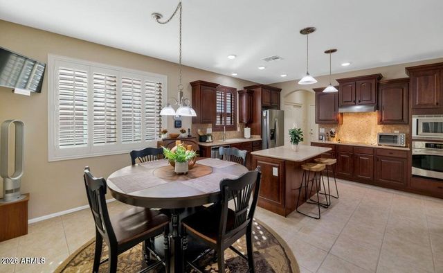 9582 W ALBERT Lane W, Peoria, AZ 85382