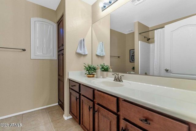 9582 W ALBERT Lane W, Peoria, AZ 85382