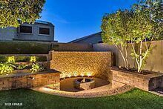 9582 W ALBERT Lane W, Peoria, AZ 85382